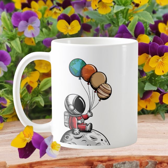Niedlicher whimsical Astronaut, Weltraum, Planeten Kaffeetasse (Von Creator hochgeladen)