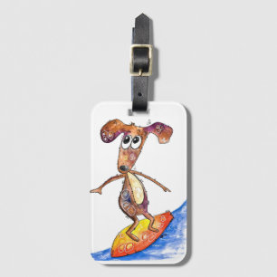 Niedlicher Whimsikaler Hund auf der Surfboard Gepäckanhänger