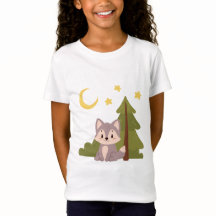 Niedlicher Wolf im Wald