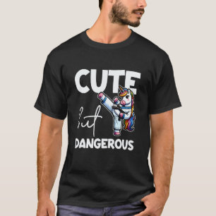 Niedliches aber gefährliches Karate Taekwondo Einh T-Shirt