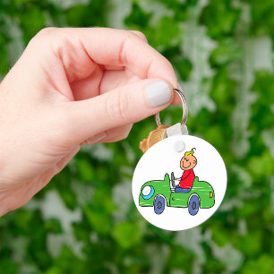 Niedliches Autofahren mit grünem Auto Kindervorfüh Schlüsselanhänger