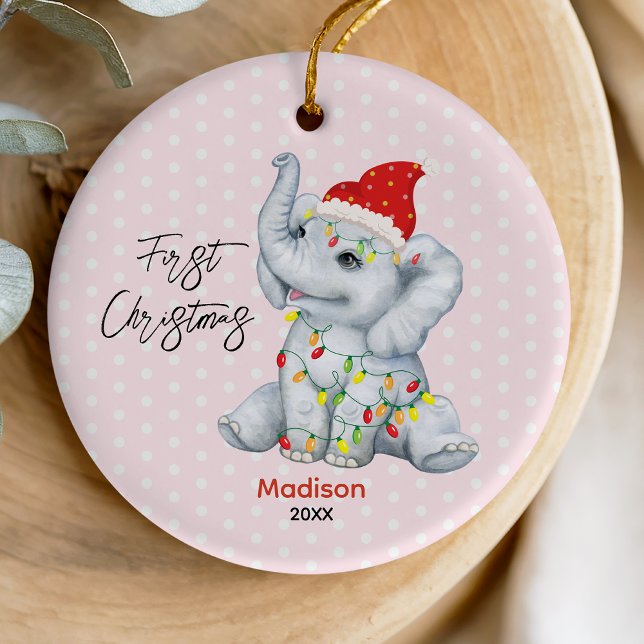 Niedliches Baby First Christmas Elefant pink Keramik Ornament (Von Creator hochgeladen)