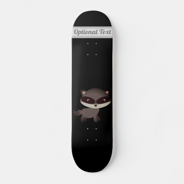 Niedliches Baby Raccoon mit Blume Skateboard (Vorderseite)
