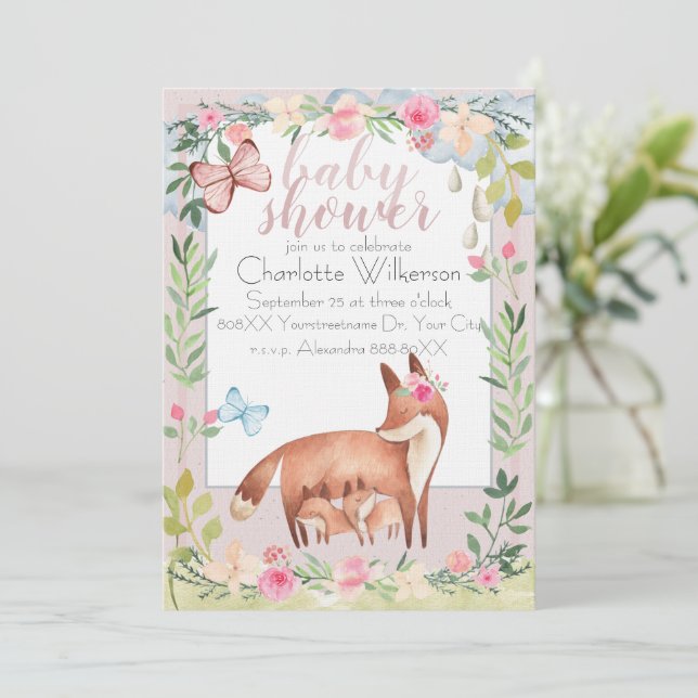 Niedliches Baby und Mama Füchse Wasserfarben Blume Einladung (Stehend Vorderseite)