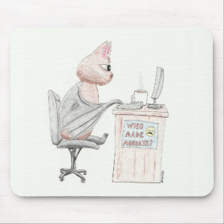 Niedliches Bat an der Rezeption Mousepad