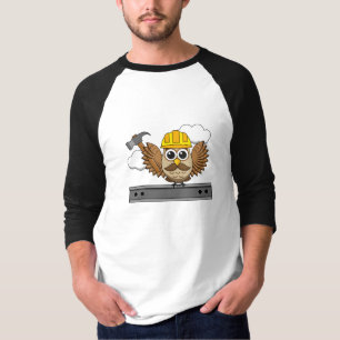 Niedliches Bauarbeiter-Owl mit Hard Hat Cartoon T-Shirt