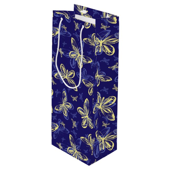 Niedliches Blau und Gelb Schmetterling Illustriert Geschenktüte Für Weinflaschen (Vorderseite Schrägansicht)