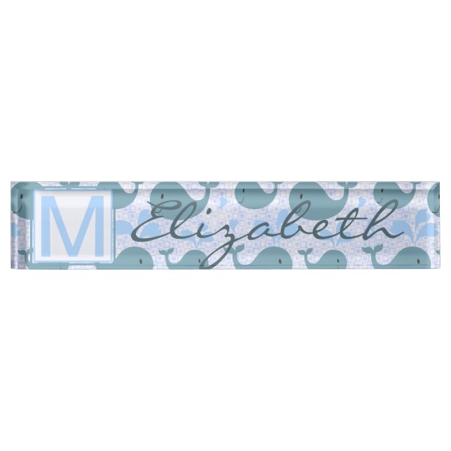 Niedliches Blauwal-Muster-Monogramm Namensplakette (Vorderseite)