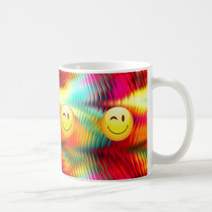 Niedliches blinzelndes glückliches Gesicht und Tasse