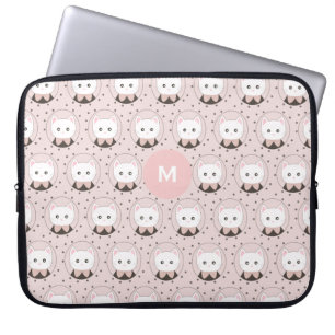 Niedliches Cat Face Pink Dotty Pattern Monogramm Laptopschutzhülle