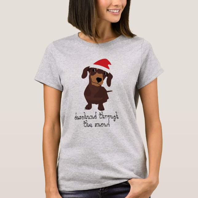 Niedliches daschund durch das Schnee T-Shirt (Vorderseite)