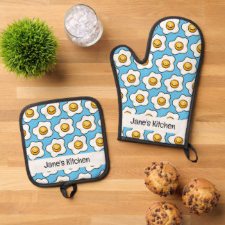 niedliches Ei zum Frühstück (Name) Ofenhandschuh & Topflappen-Set