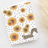 Niedliches Eichhörnchen und Sonnenblumen