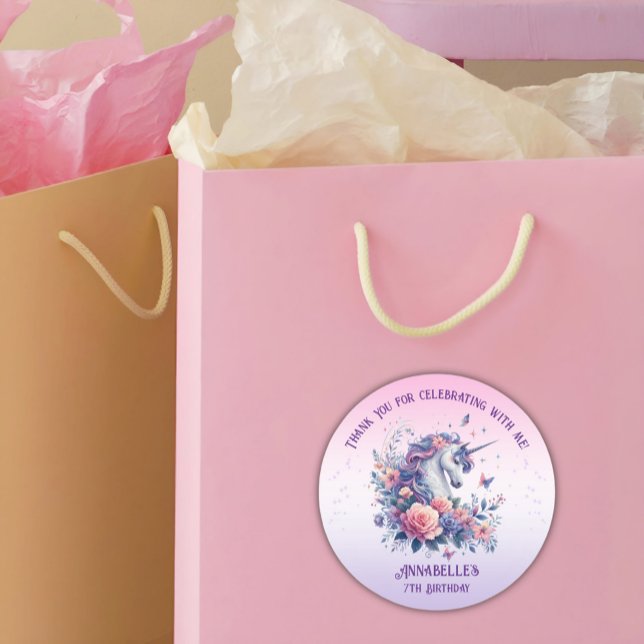 Niedliches Einhorn Blütenrosa Lila Mädchen Geburts Runder Aufkleber (Von Creator hochgeladen)