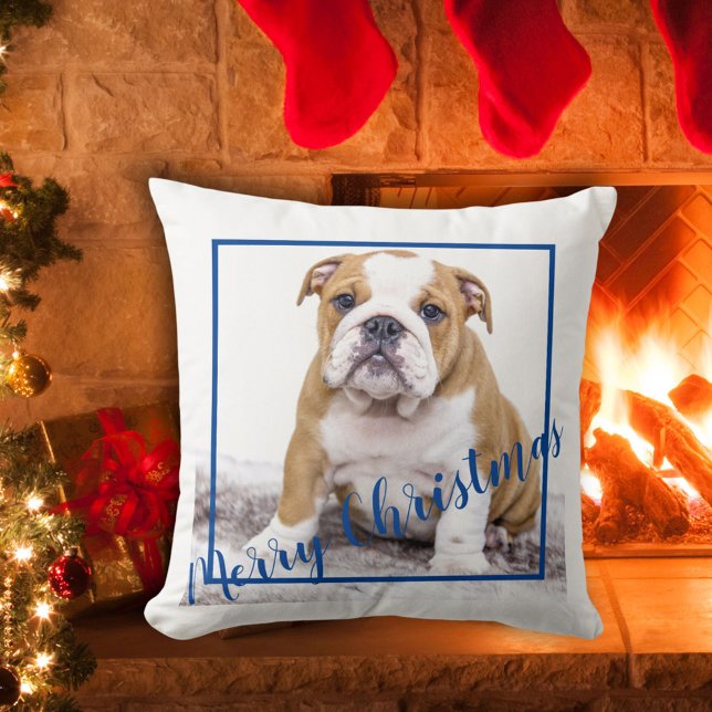 Niedliches englisches Bulldog Frohe Weihnachtsfeie Kissen (Von Creator hochgeladen)