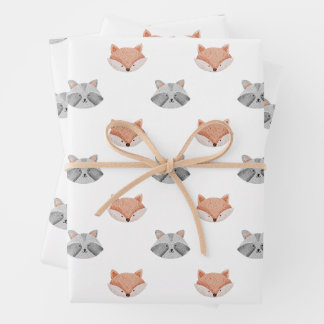 Niedliches Fuchs- und Raccoon-Muster. Waldtiere Geschenkpapier Set
