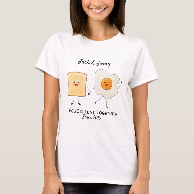 Niedliches Funny Happy Toast Eggcelent T-Shirt (Vorderseite)