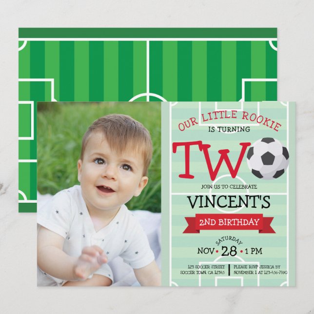 Niedliches Fußballfeld und Foto Ribbon 2. Geburtst Einladung (Vorne/Hinten)