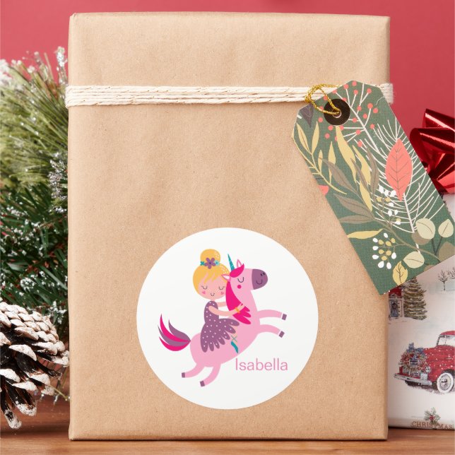 Niedliches Gelbhaariges Girl Reiten auf einem Einh Runder Aufkleber (Feiertag)