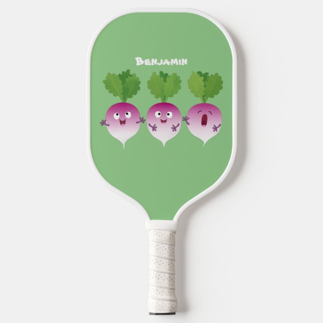 Niedliches Gemüsetrio mit Cartoon Pickleball Schläger (Vorderseite)