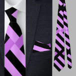 Niedliches geometrisches Muster Necktie Krawatte<br><div class="desc">Farbige Niedlich geometrische Muster-Krawatte.</div>