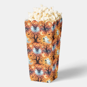 Niedliches Gespenst, geflechtete Bäume, Monde und  Geschenkschachtel