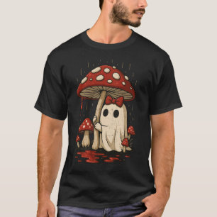Niedliches Gespenst unter dem Pilz im blutigen Reg T-Shirt