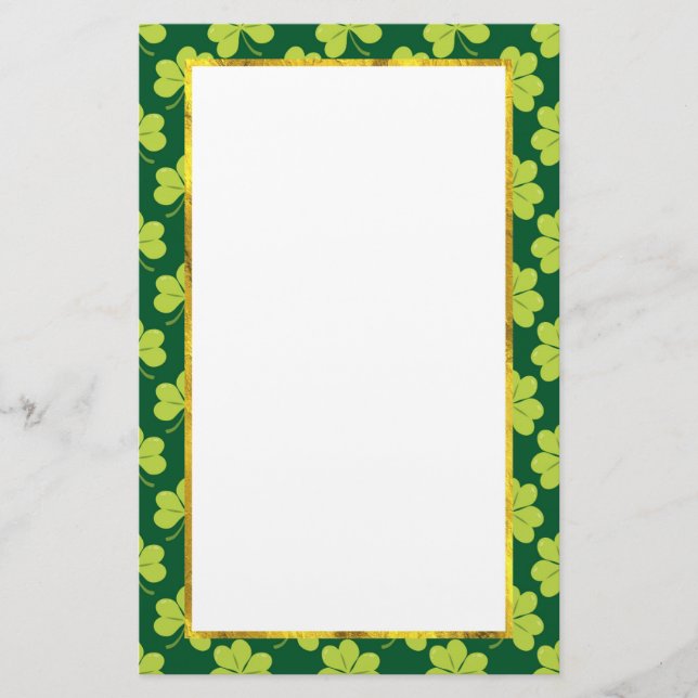 Niedliches Green Clover Muster mit einem Imitat Go Briefpapier (Vorderseite)