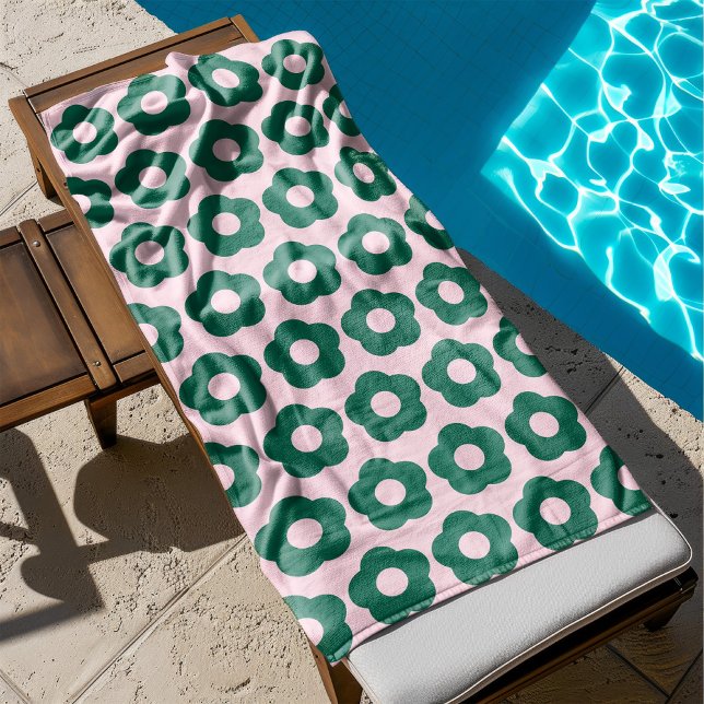 Niedliches grünes Blumenmuster Retro Badehandtuch (summer floral pattern bath towel, dopamine decor design, bath essentials, cute cold colorful design)