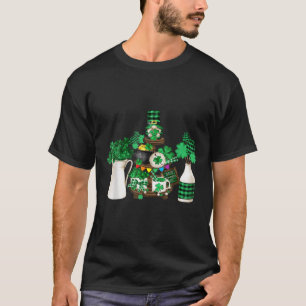 Niedliches grünes Kleeblatt mit Happy St. Patricks T-Shirt