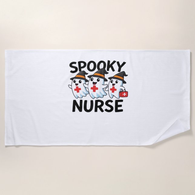 Niedliches Halloween Nurse Ghosts Cartoon Classic  Strandtuch (Vorderseite)