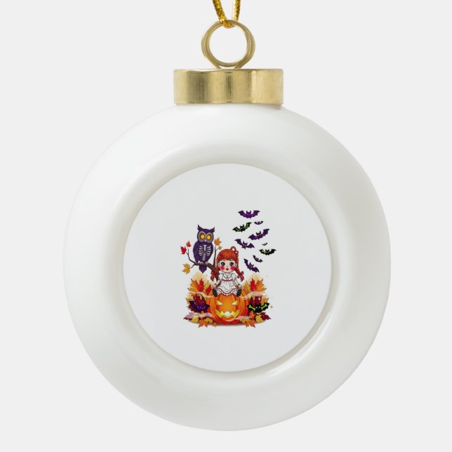 Niedliches Halloween-Puppenkuscheln Keramik Kugel-Ornament (Vorderseite)