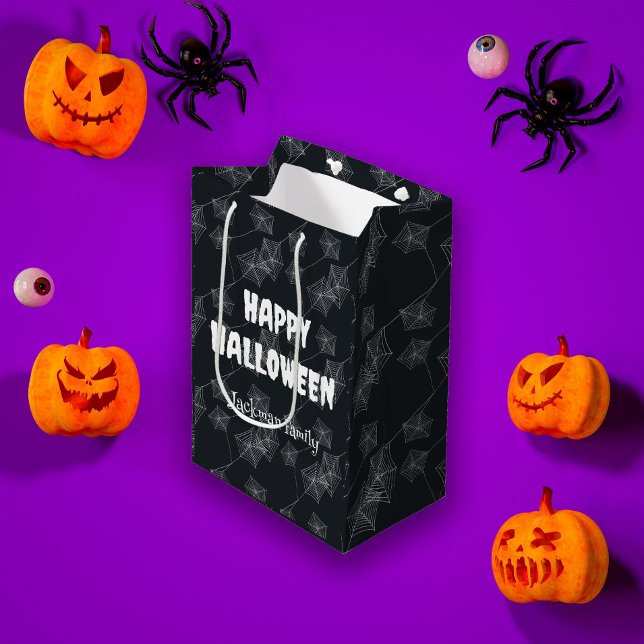 Niedliches Halloween-Spinnennetz auf schwarz, kund Mittlere Geschenktüte (Cute Halloween spiderweb on black, custom Medium Gift Bag
)