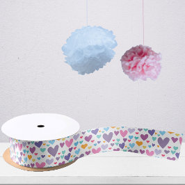 Niedliches Herzmuster Satinband