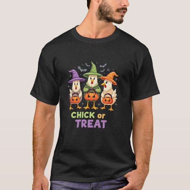 Niedliches HühnerHalloween-Kätzchen oder Leckerei  T-Shirt (Vorderseite)