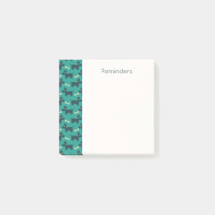 Niedliches Hundsmuster mit Knochen auf grünem Hint Post-it Klebezettel