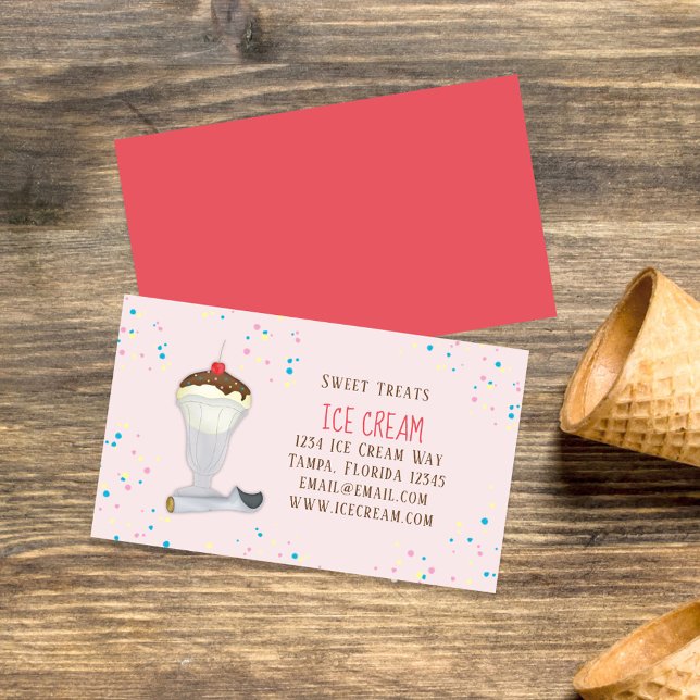Niedliches Ice Creme Restaurant Visitenkarte (Classic Ice Cream Sundae Business card template. )