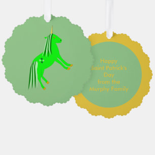 Niedliches Irish Green und Gold Unicorn Custom Ornament Karte