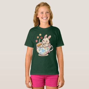 Niedliches Kaninchen entspannt sich in einer flora T-Shirt