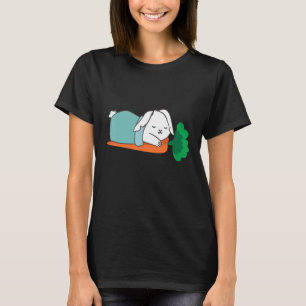 Niedliches Kaninchenschlafen auf Karotten Niedlich T-Shirt