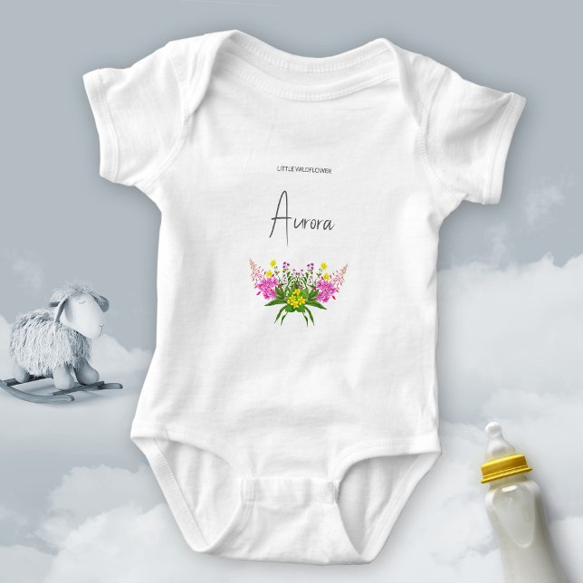 Niedliches, lebendiges, gelb rosa Wildblume-Skript Baby Strampler (Cute Vibrant Yellow Pink Wildflower Script Baby Bodysuit ©Susanne Sachers - Sunny Mind Design 🌞)