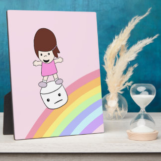 Niedliches Mädchen auf Rainbow w Marshmallow Plaqu Fotoplatte