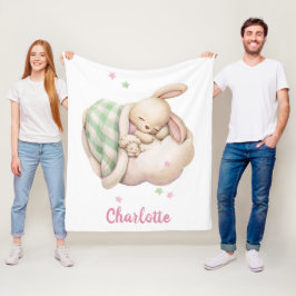 Niedliches Mädchenböse, das auf einer Wolke schläf Fleecedecke