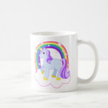 Niedliches magisches Einhorn mit Regenbogen (indiv Kaffeetasse<br><div class="desc">Dies ist eine superniedliche Abbildung eines blauen Einhorns mit lila Haaren, stehend auf einer Wolke unter einem Regenbogen mit rosa und weißen Sternen. Suchen Sie ein individualisierbares Geschenk? Drücken Sie einfach den Knopf "Anpassen!" unter dem Bild, um Ihren Namen hinzuzufügen, um ein personalisiertes Einhorngeschenk für ein Mädchen zu machen, das...</div>