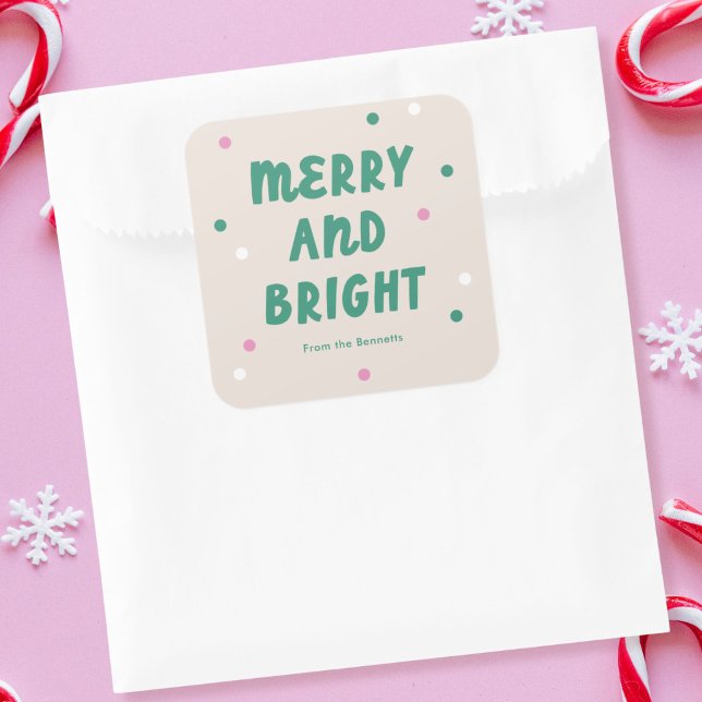 Niedliches Merry & Bright Pink + Green Holiday Quadratischer Aufkleber (Von Creator hochgeladen)