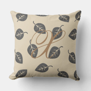 Niedliches Monogram Leaf Muster Beige Lumbar Kisse Kissen