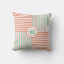 Niedliches Monogramm des grünen Streifens Kissen