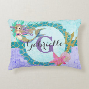 Niedliches Monogramm Mermaid Aquamarin und Lila Zierkissen