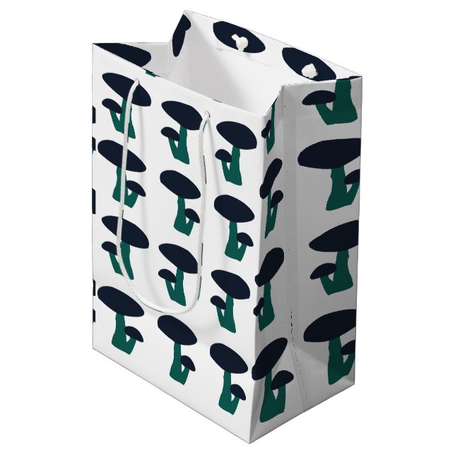 Niedliches Mushroom Muster Mittlere Geschenktüte (Vorderseite Schrägansicht)