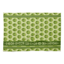 Niedliches Muster der grünen Alien mit Ihrem Namen